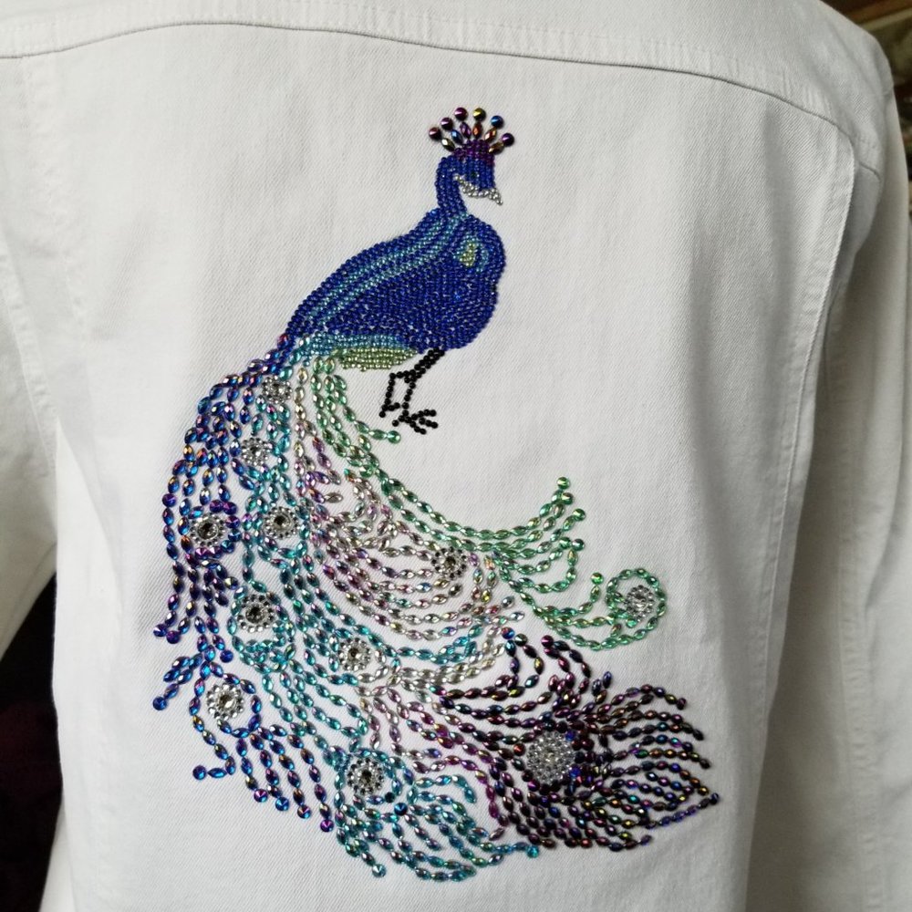 Denim Jacket Embellished With Iridescent Rhinestone Peacock